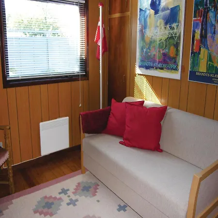 Σπίτι διακοπών Three-bedroom Holiday In *
